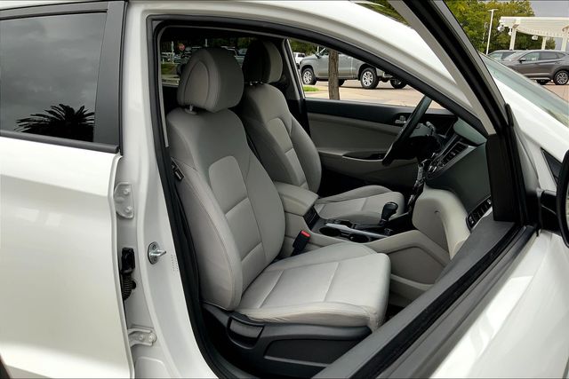 2018 Hyundai Tucson SEL photo 3