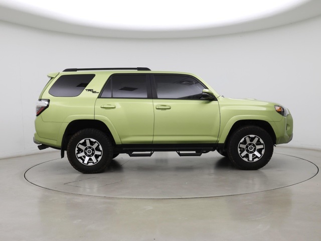 2023 Toyota 4Runner TRD Off-Road Premium's photo