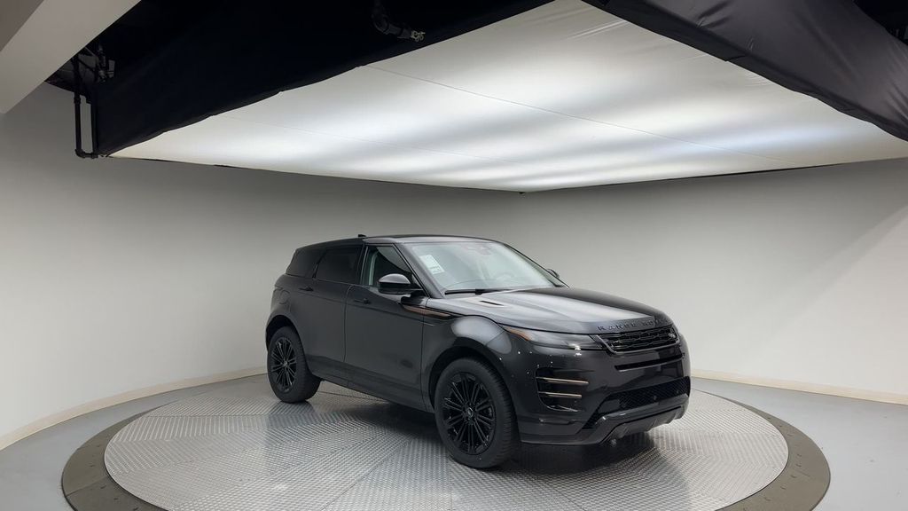 New 2024 Land Rover Range Rover Evoque Dynamic SUV in Paramus RH247916