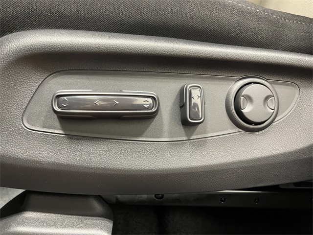 2026 Honda CR-V EX photo 13