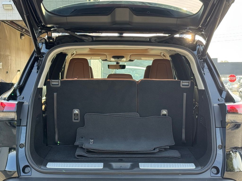 2025 Infiniti QX60 Sensory photo 30