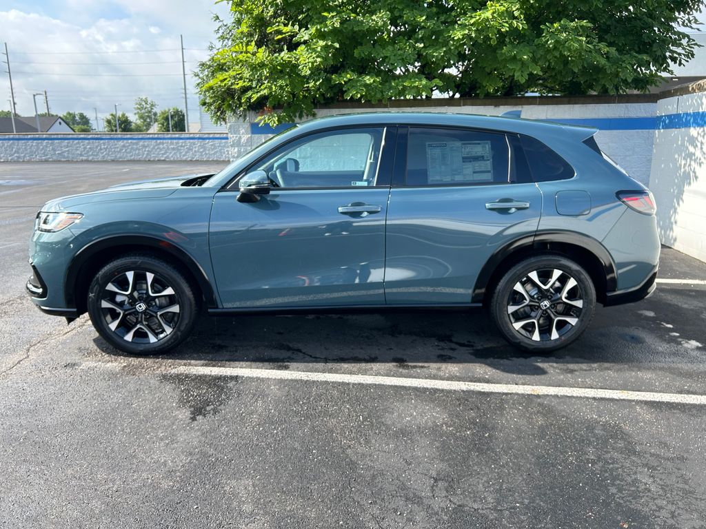 2026 Honda HR-V EX-L photo 2