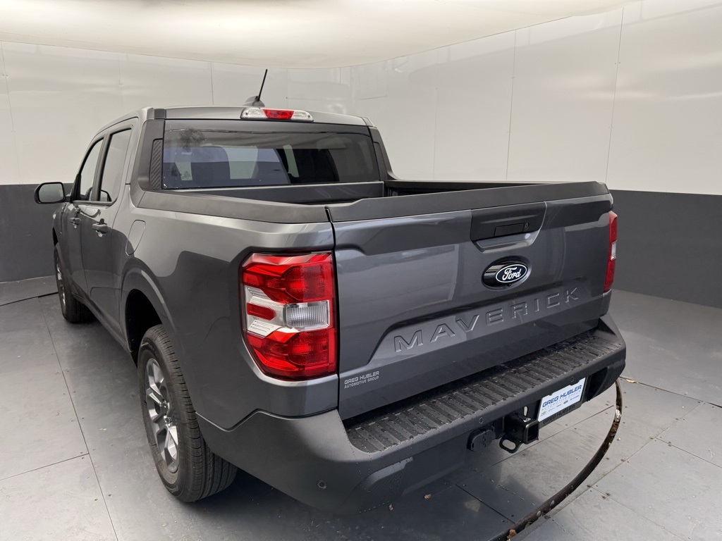 2025 Ford Maverick XLT photo 2