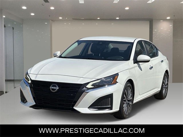 2023 Nissan Altima SV