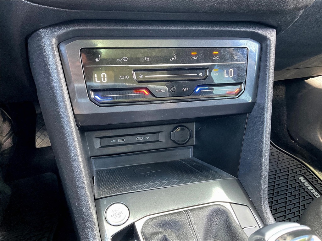 2022 Volkswagen Tiguan SE photo 25