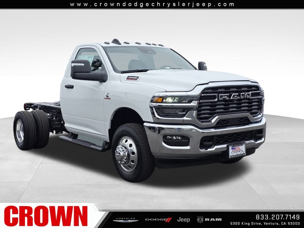 2026 Ram 3500 Tradesman photo 3