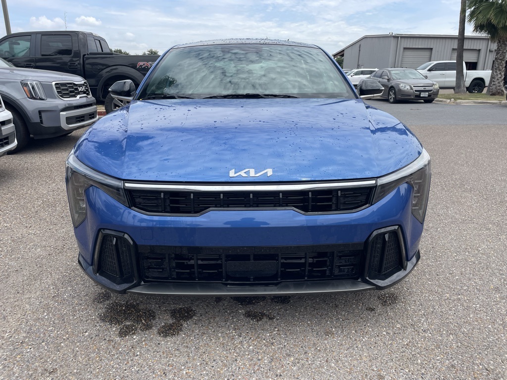 2025 Kia K4 GT-Line photo 7