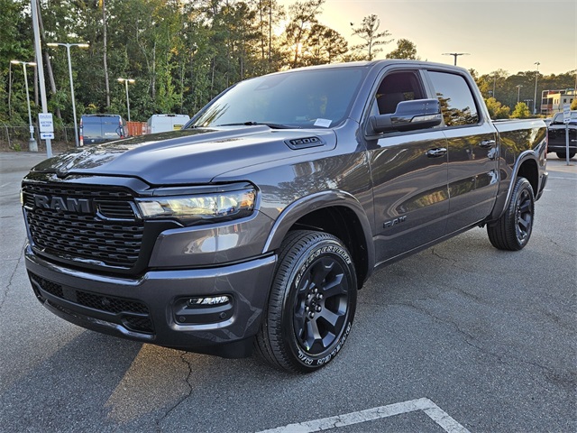 2026 Chrysler Pacifica photo 3