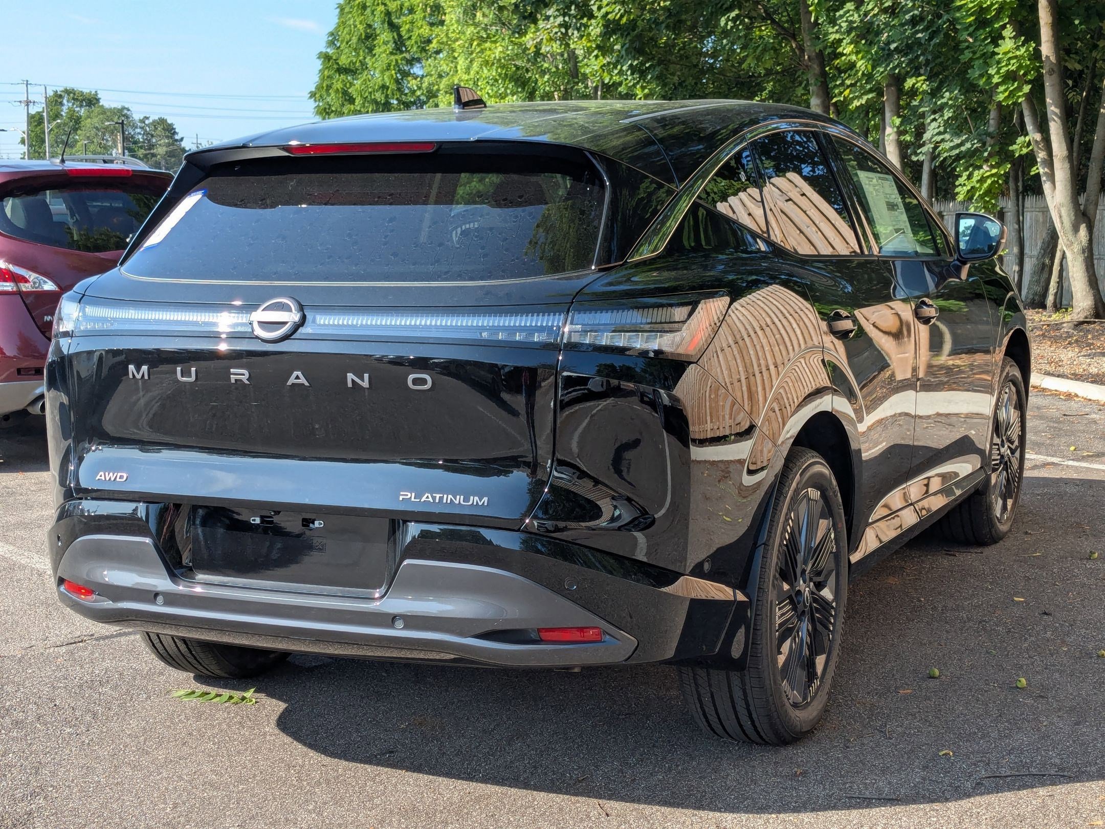 2025 Nissan Murano Platinum photo 2