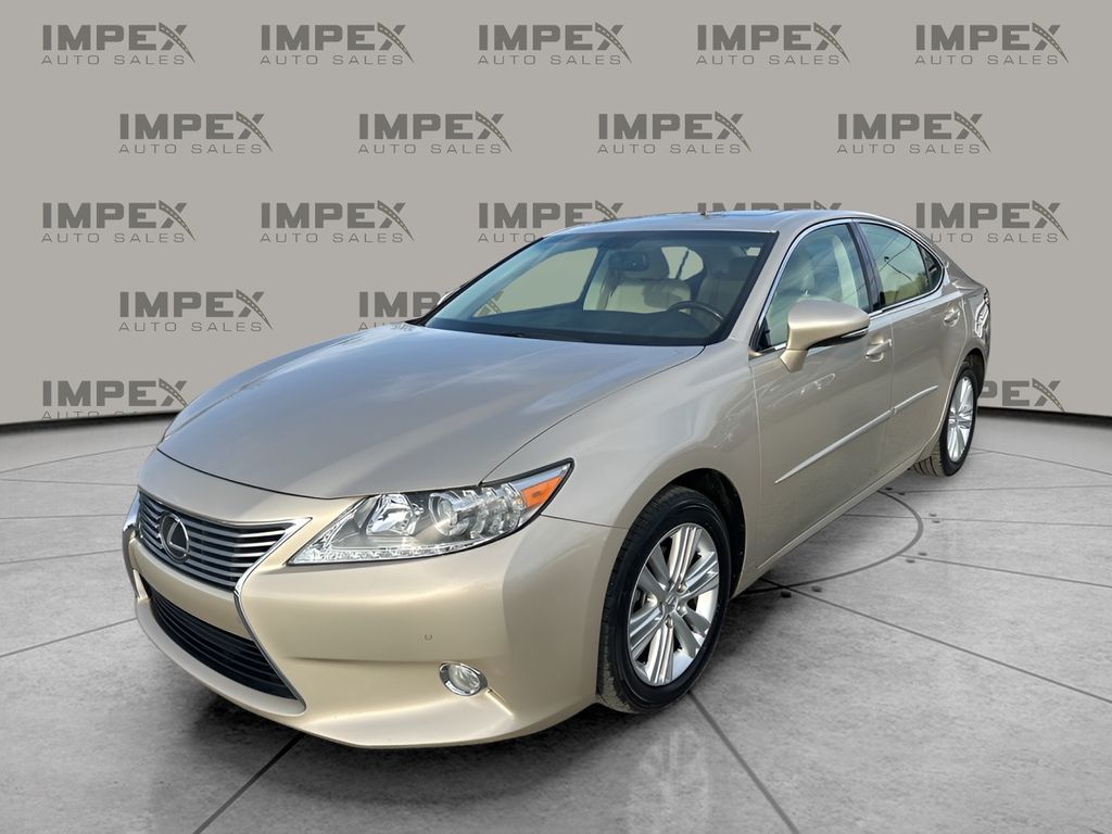 2014 Lexus ES Base's photo