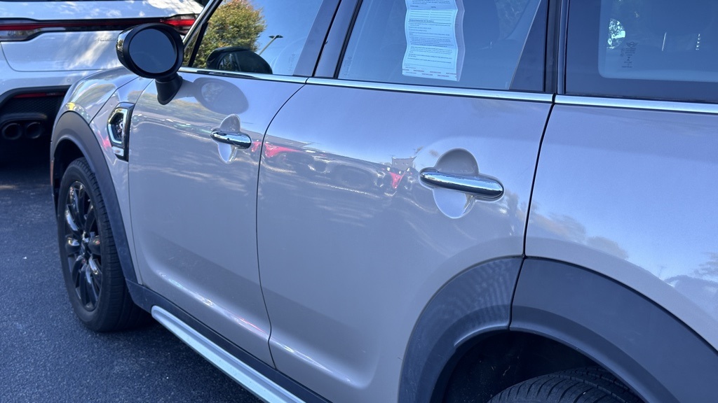 2023 Mini Cooper Signature photo 4