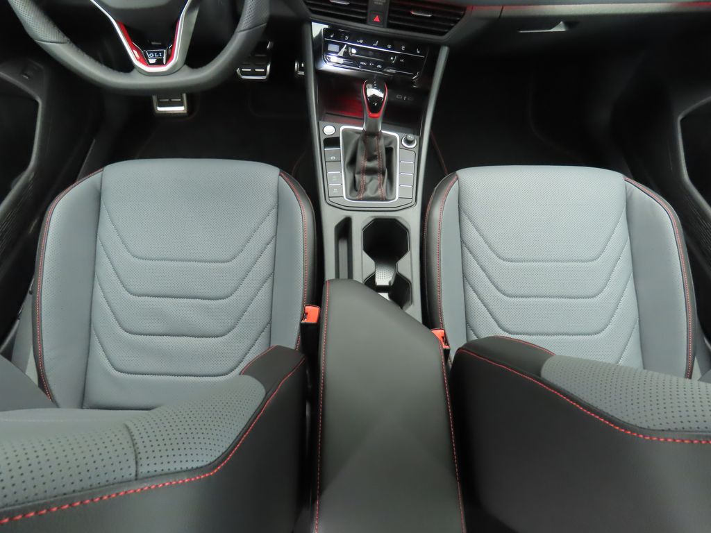 2026 Volkswagen Jetta GLI 2.0T Autobahn photo 16
