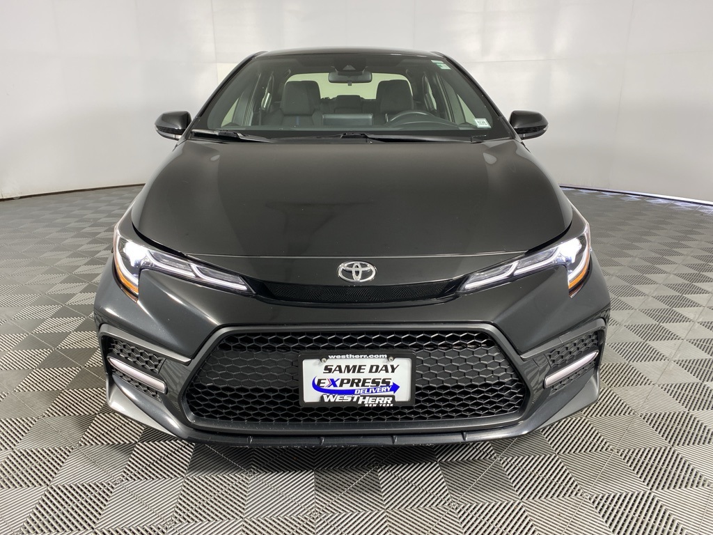 2022 Toyota Corolla SE photo 3