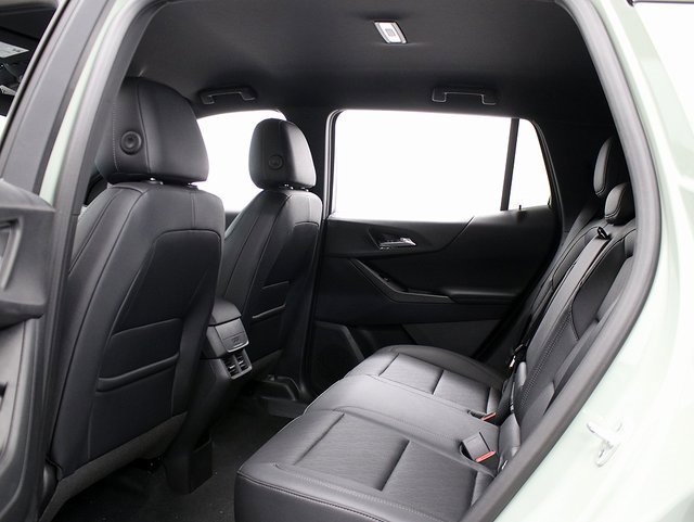 2026 Chevrolet Equinox LT photo 12