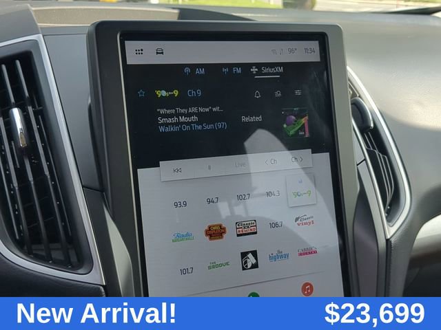 2024 Ford Edge SEL photo 14