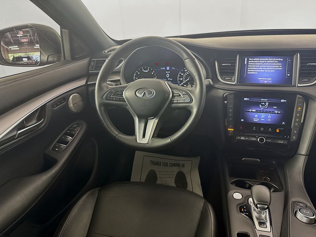 2023 Infiniti QX55 Essential photo 23