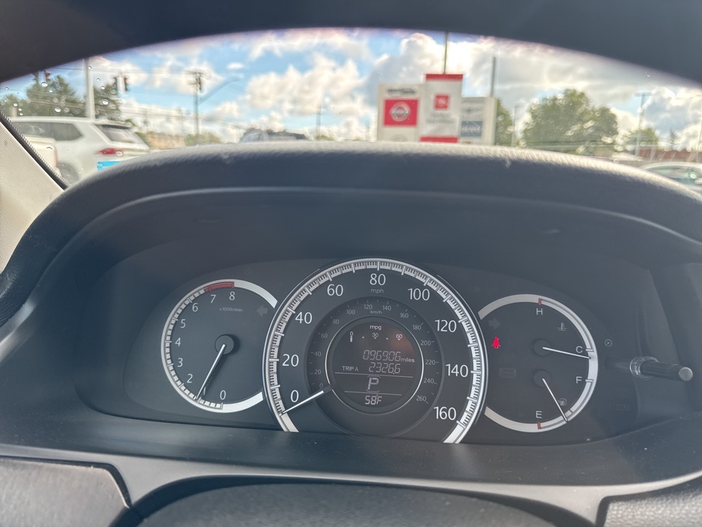 2015 Honda Accord EX-L photo 9