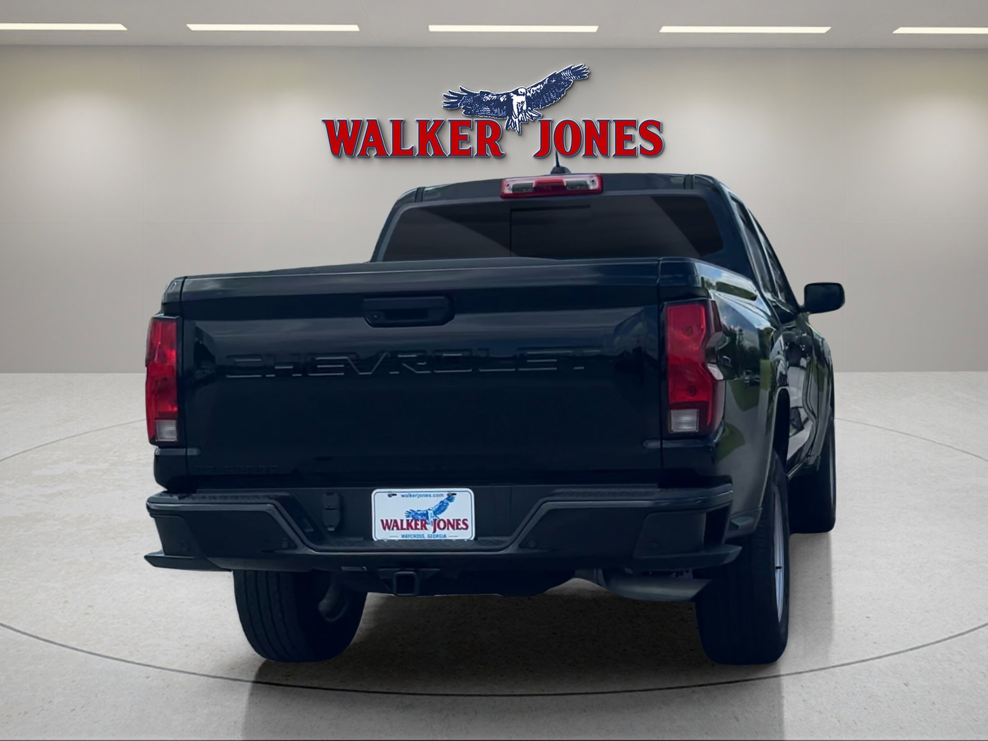2023 Chevrolet Colorado Work Truck photo 3