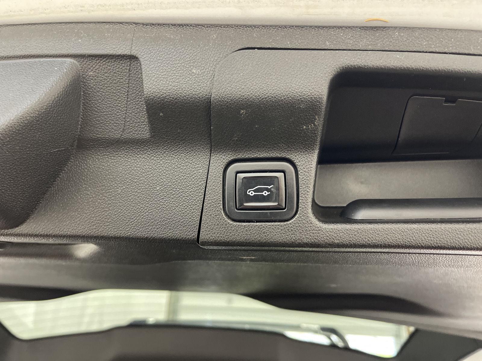2023 Gmc Acadia Denali photo 19