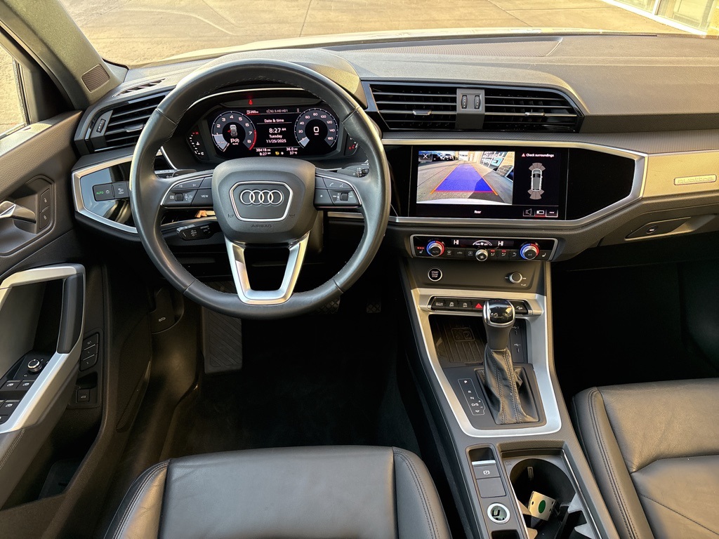 2024 Audi Q3 S line Premium photo 3