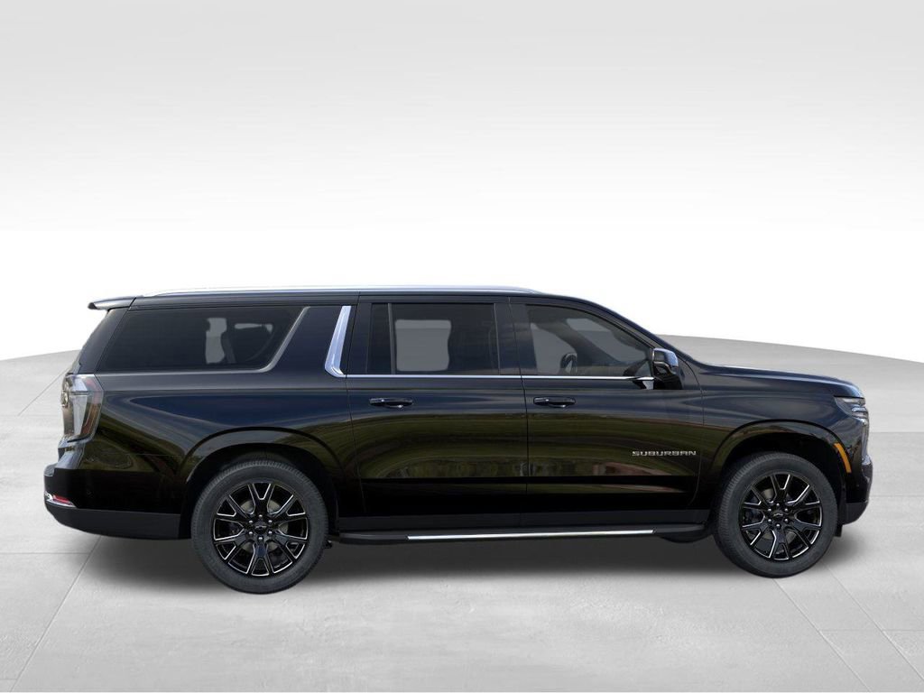 2026 Chevrolet Suburban LT photo 4