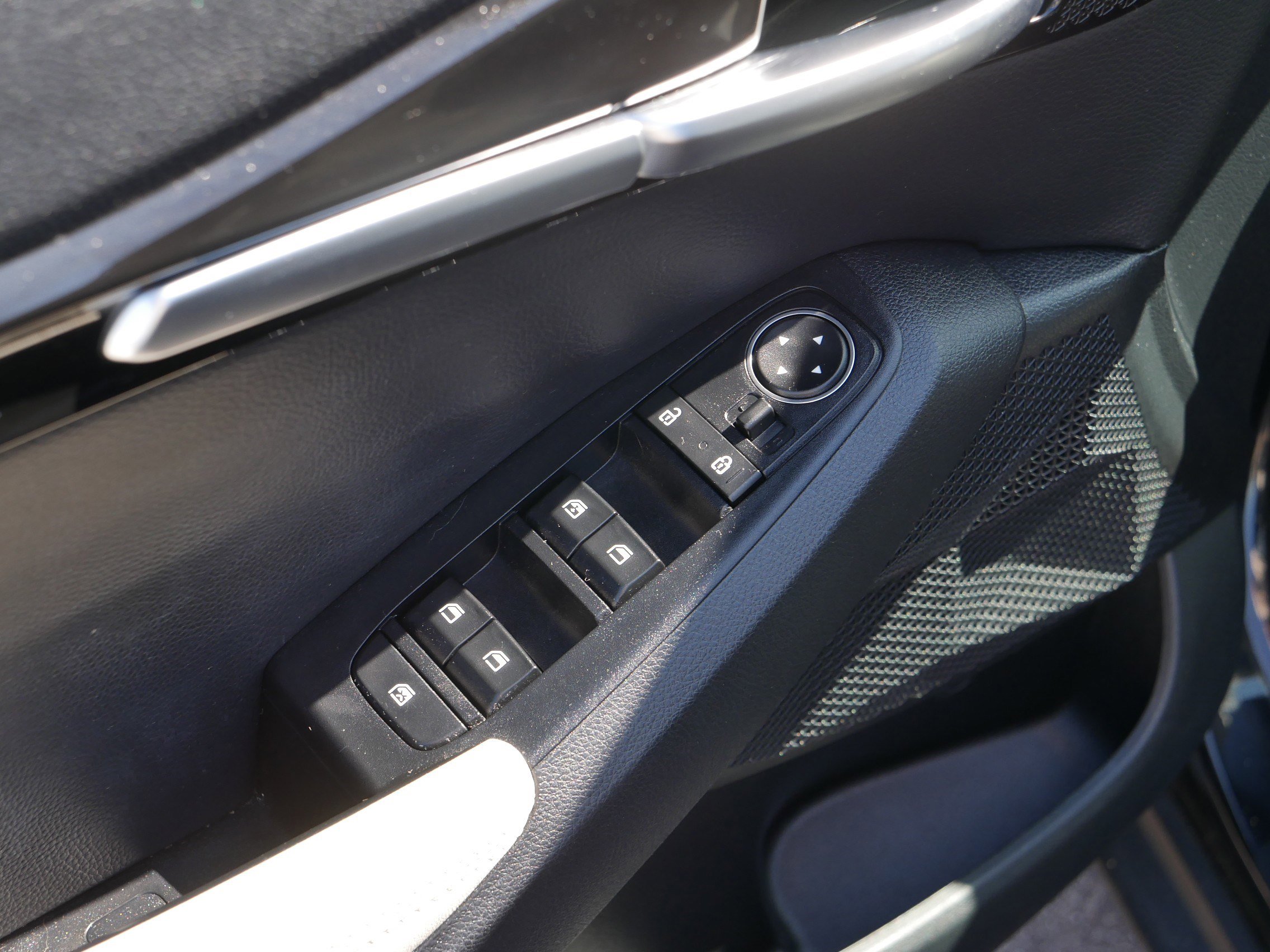 2022 Kia Seltos EX photo 19