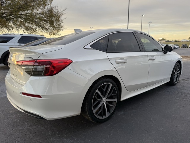 2024 Honda Civic Touring photo 4