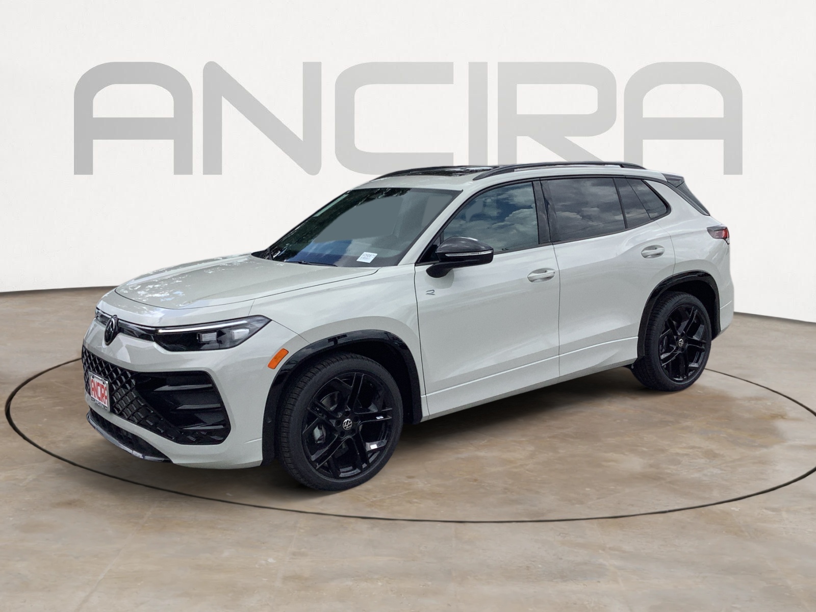 2025 Volkswagen Tiguan SE R-Line Black photo 3