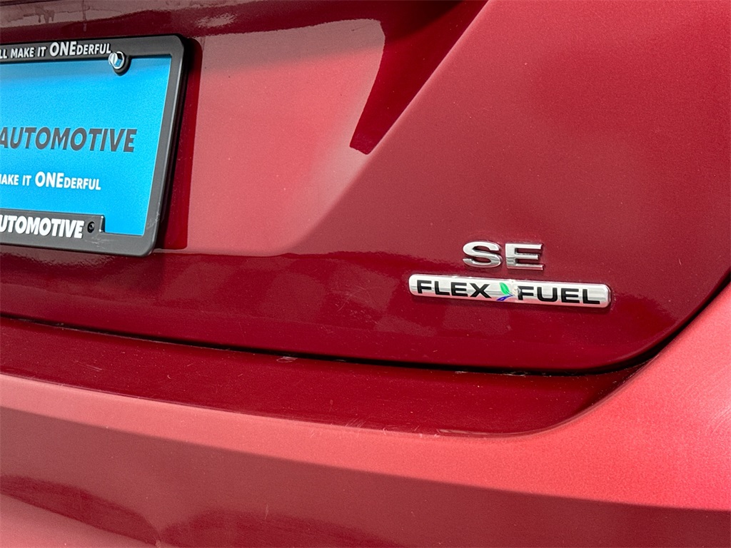 2014 Ford Focus SE photo 18