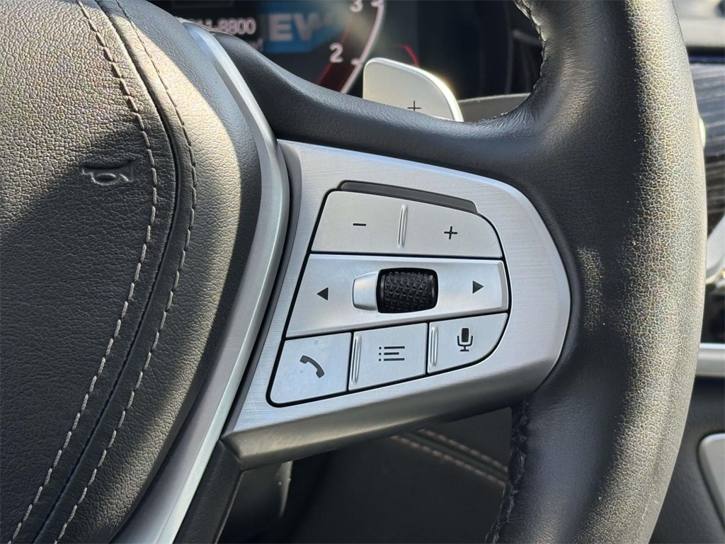 2020 Bmw 750i xDrive Sedan photo 22