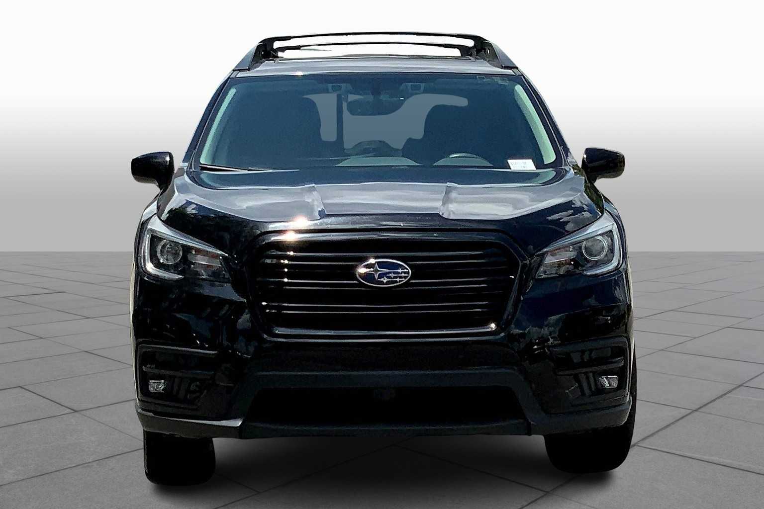 2022 Subaru Ascent Onyx Edition photo 3