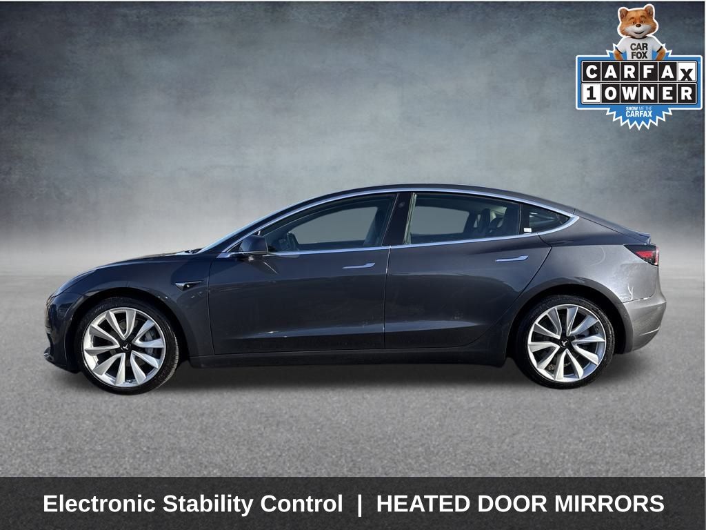 2018 Tesla Model 3 Long Range photo 4