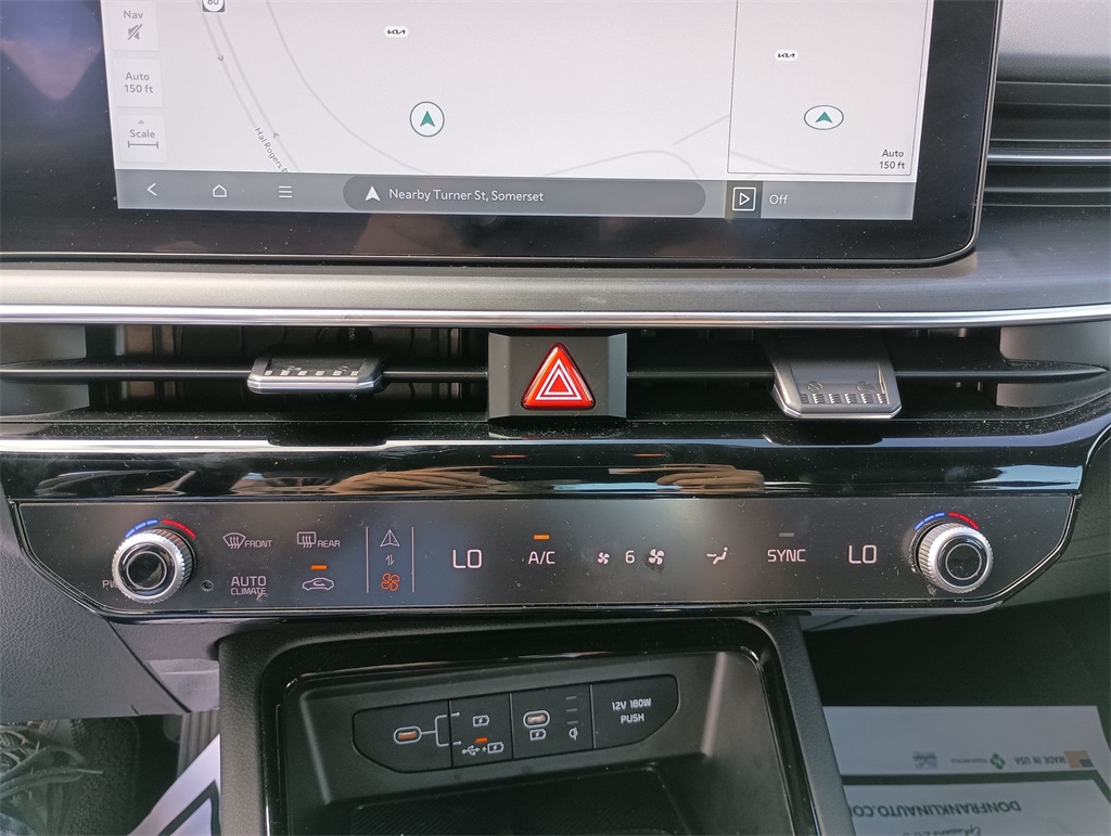 2025 Kia K5 GT-Line photo 25