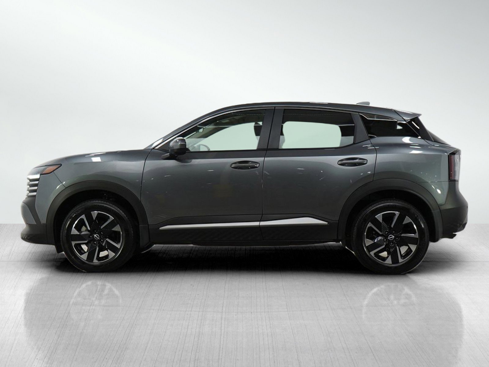 Used 2025 Nissan Kicks SV AWD with VIN 3N8AP6CB4SL309030 for sale in Burnsville, Minnesota