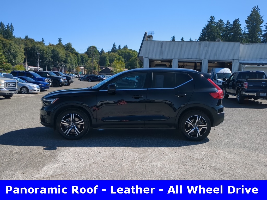 2024 Volvo XC40 Core photo 19