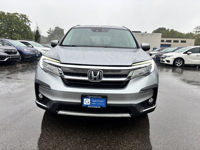 2019 Honda Pilot Touring photo 2