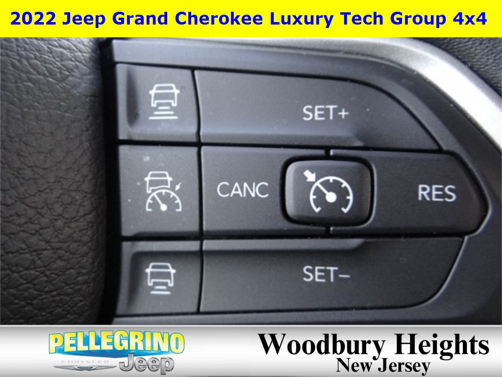 2022 Jeep Grand Cherokee Laredo photo 23