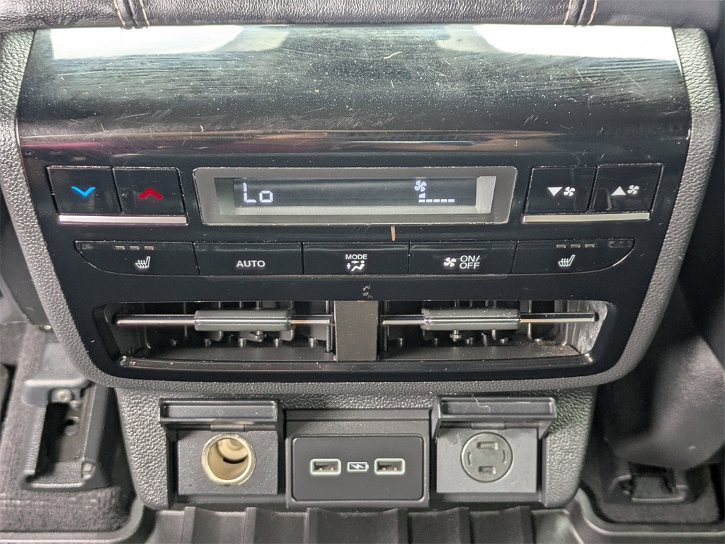 2022 Acura MDX Advance photo 15