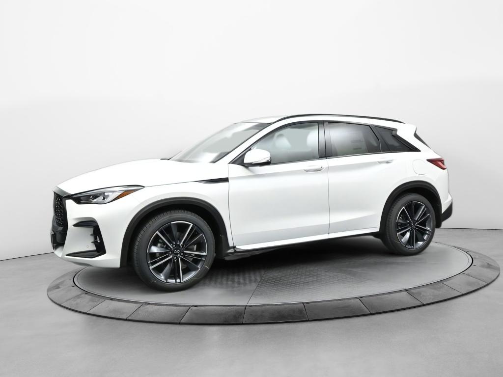 2025 Infiniti QX50 SPORT AWD photo 2