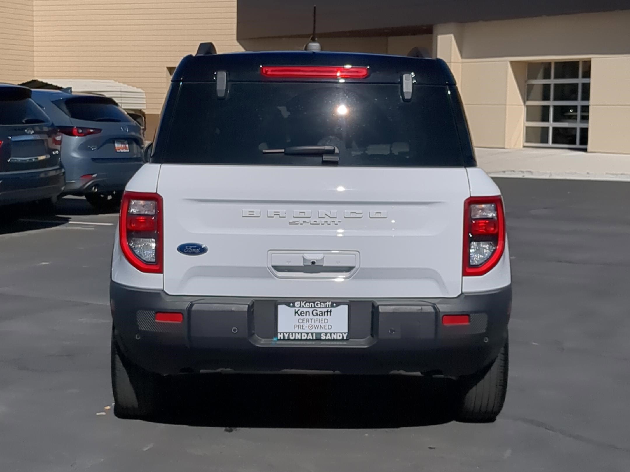 2025 Ford Bronco Sport Outer Banks photo 3