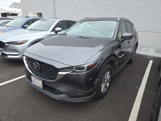 2023 Mazda CX-5 S Preferred package
