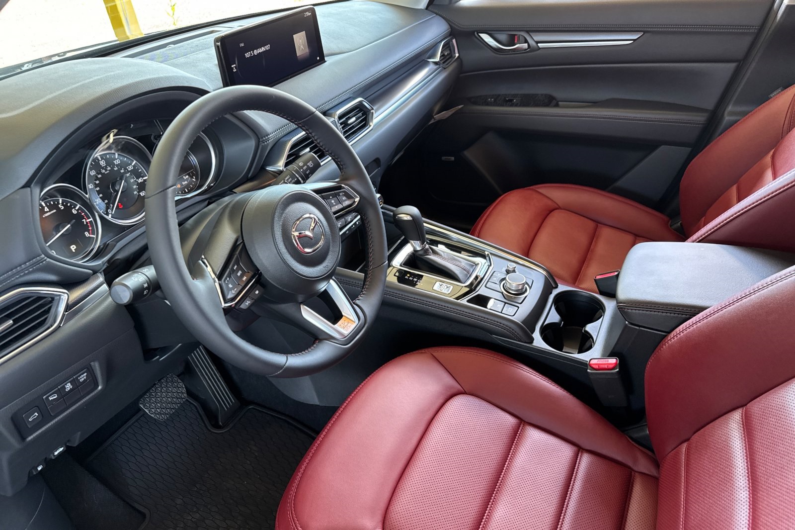 2025 Mazda CX-5 2.5 S Carbon photo 10