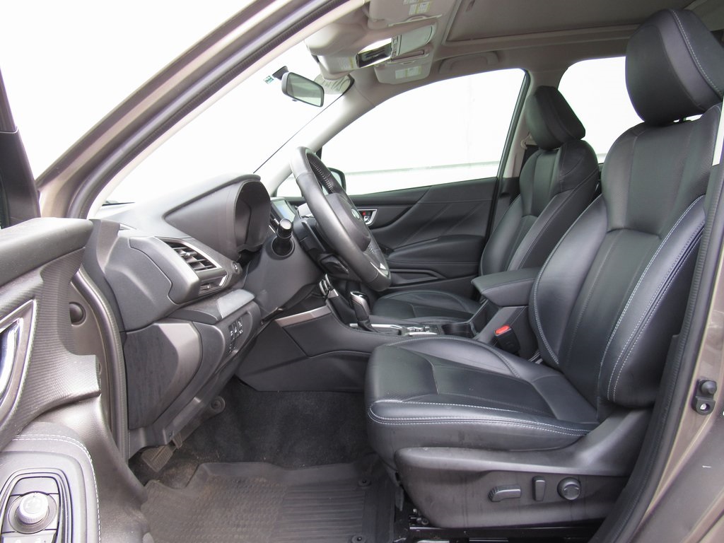 2021 Subaru Forester Limited photo 8