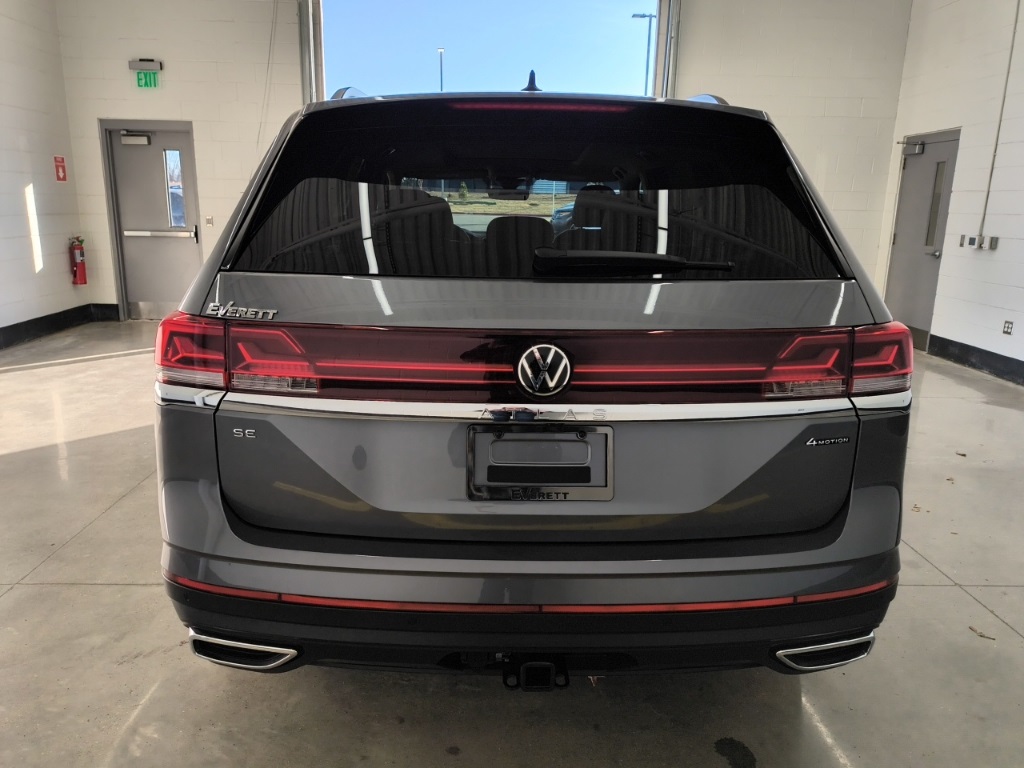 2025 Volkswagen Atlas SE Technology photo 4