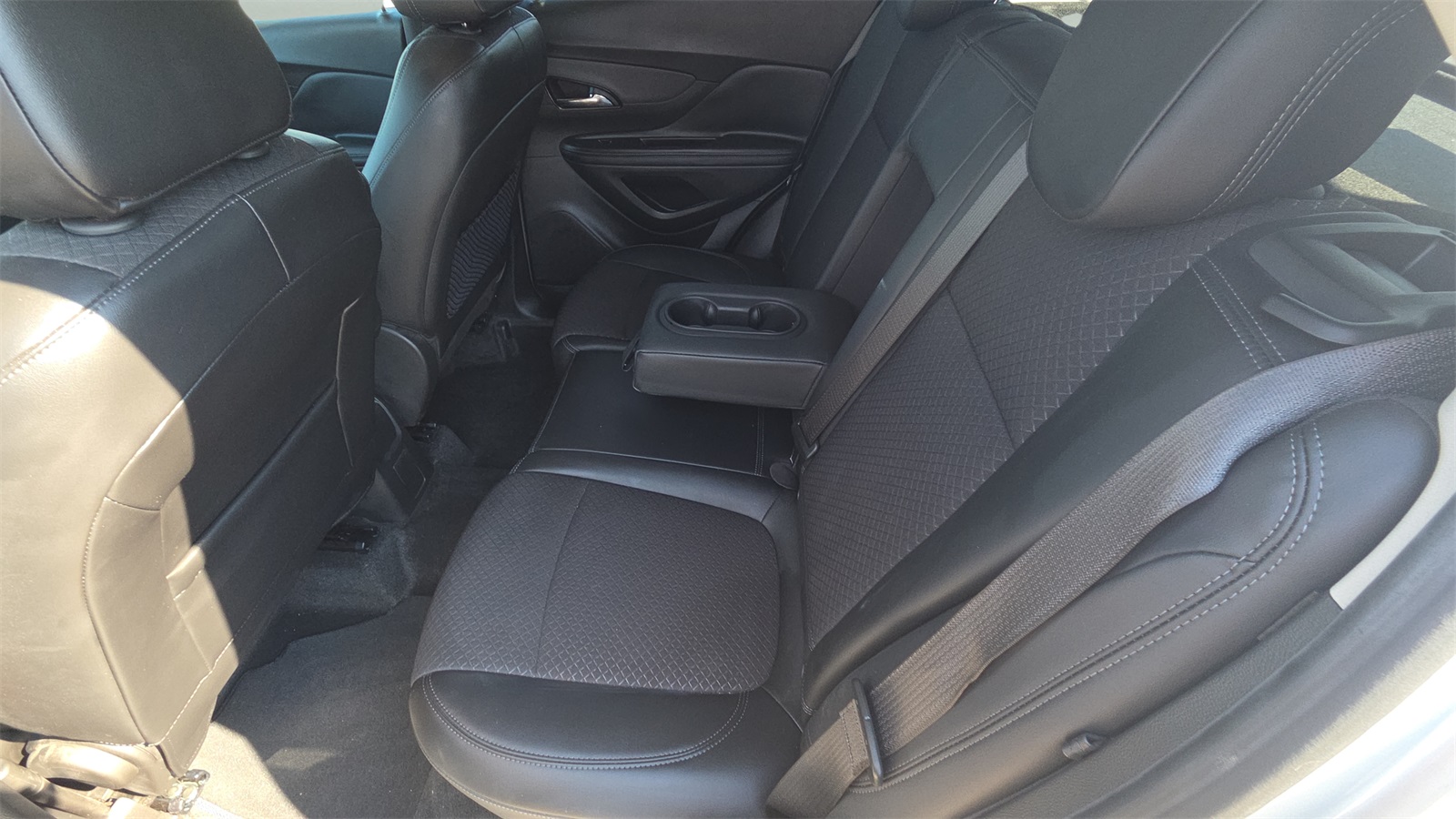 2019 Buick Encore Preferred photo 19