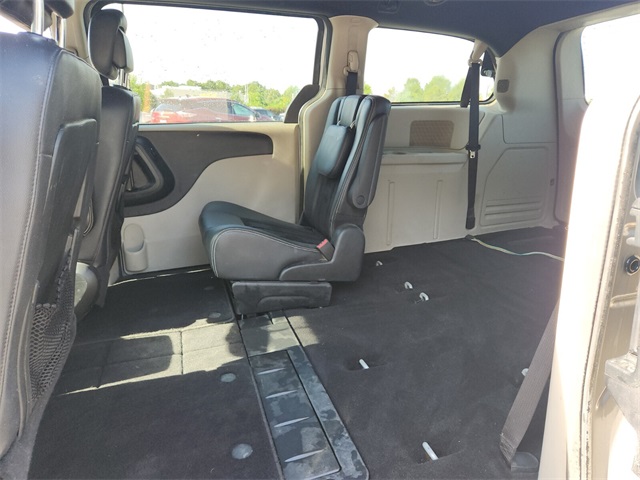 2017 Dodge Grand Caravan SXT photo 11