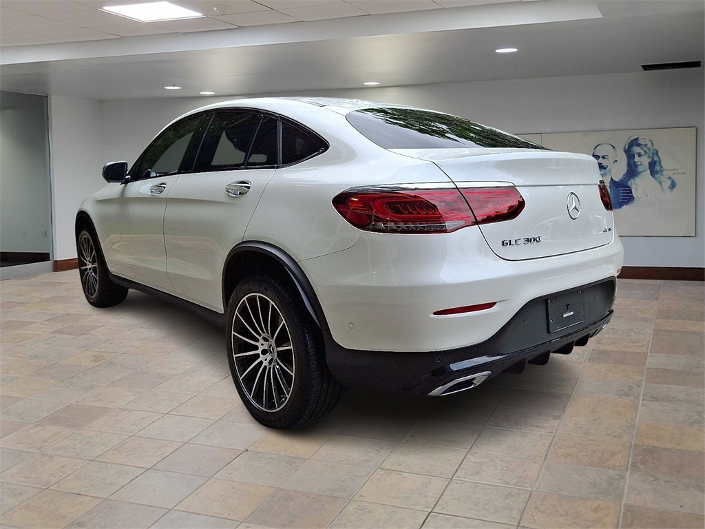 2023 Mercedes Benz GLC 300 Coupe 4MATIC photo 4