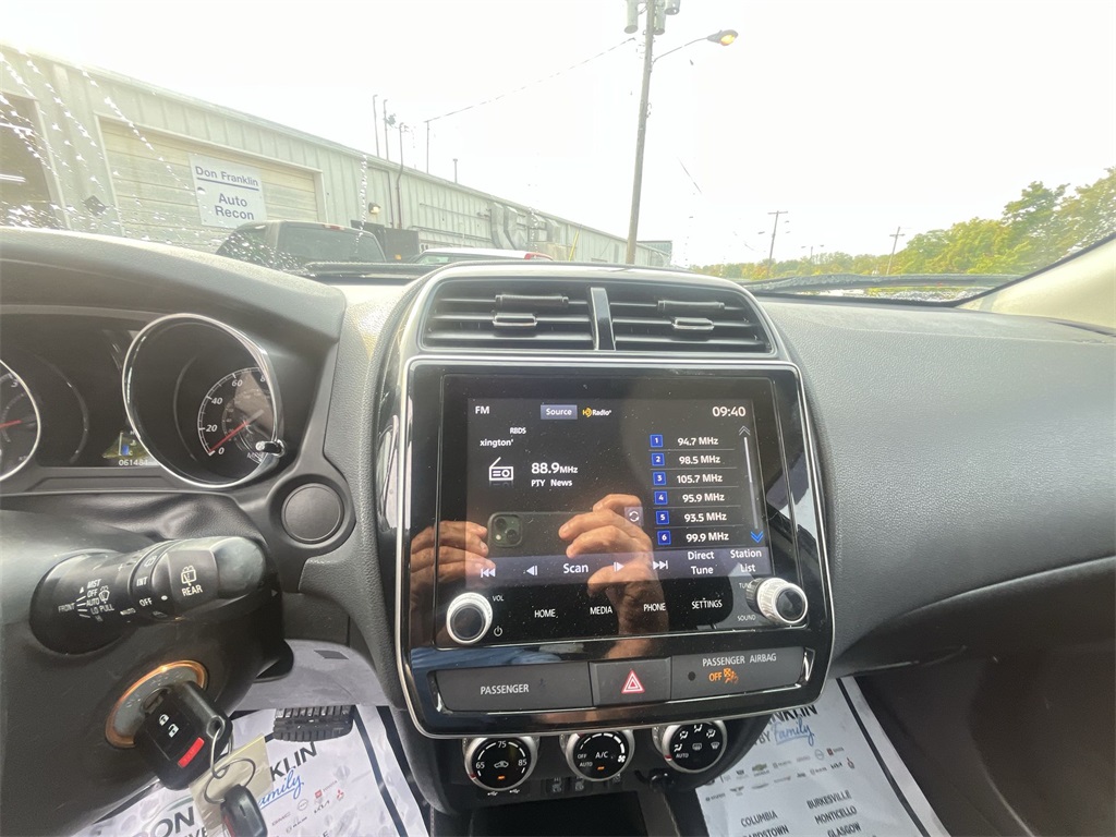 2021 Mitsubishi Outlander Sport LE photo 16