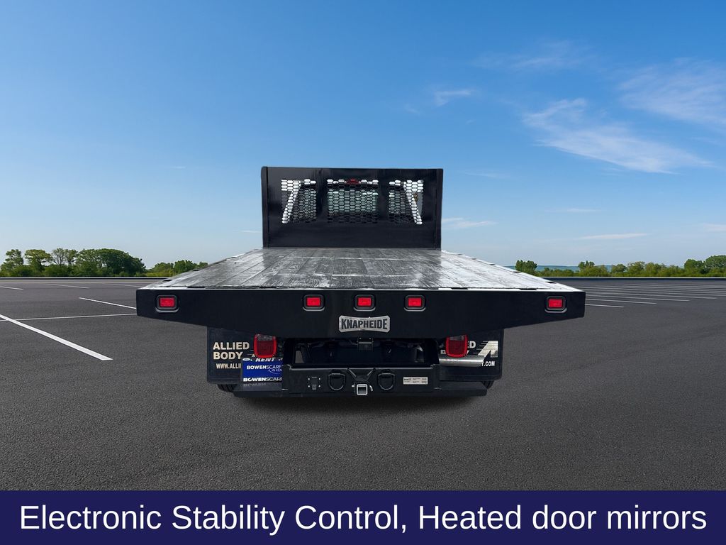 2024 Ford F-600 photo 4