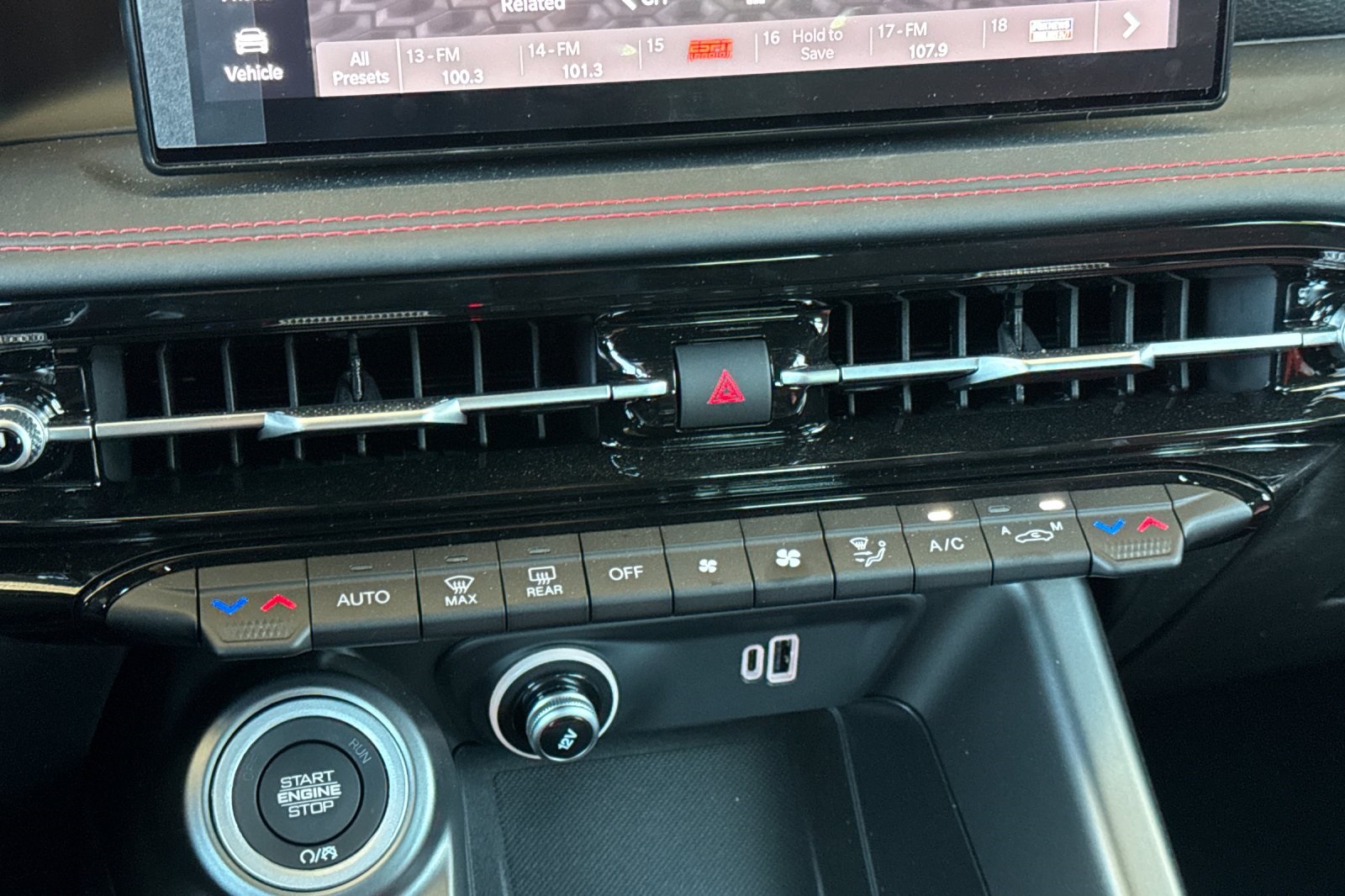 2024 Dodge Hornet GT photo 17